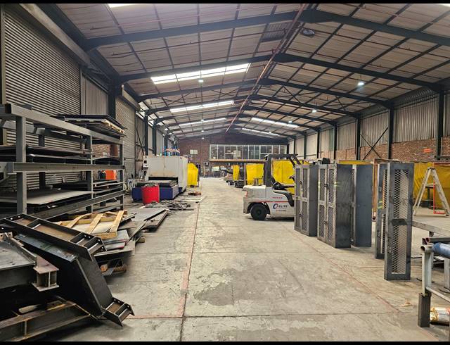 4,196M² FACTORY TO LET IN NORTH RIDING